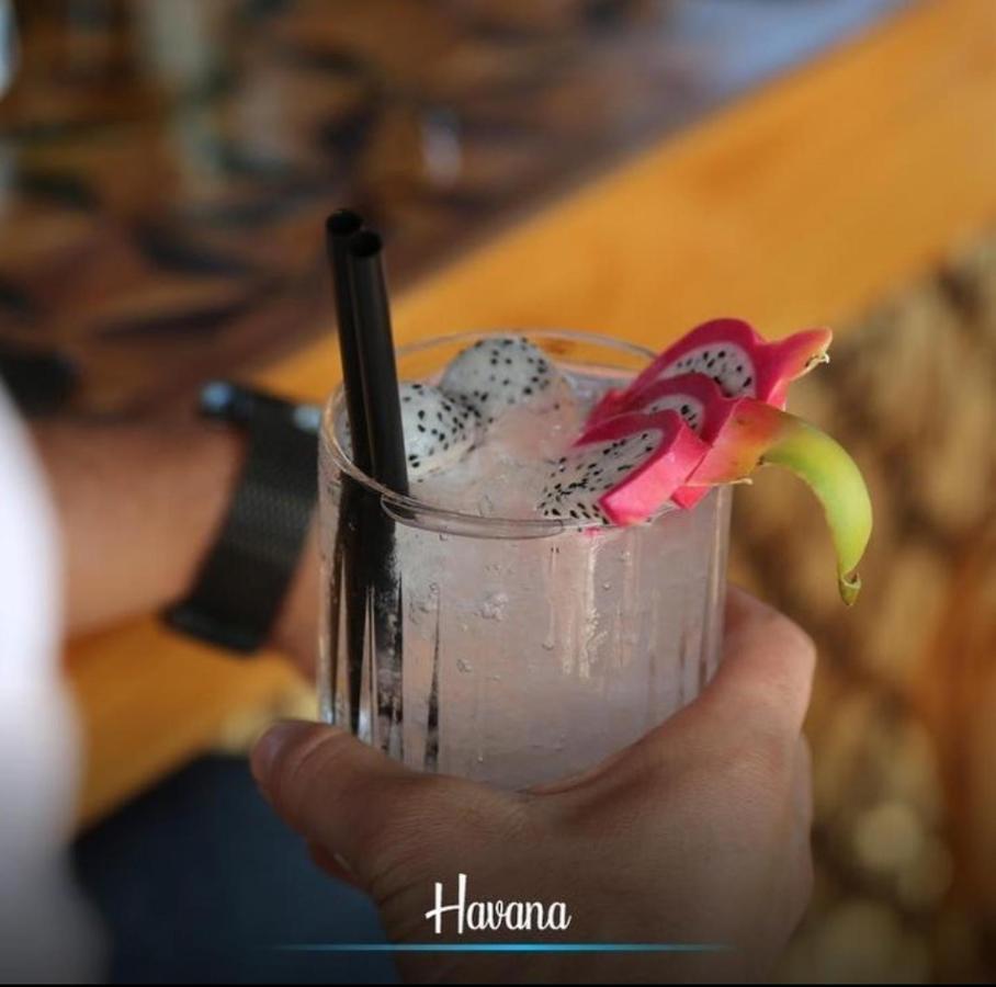 Havana House Sakes Exterior photo